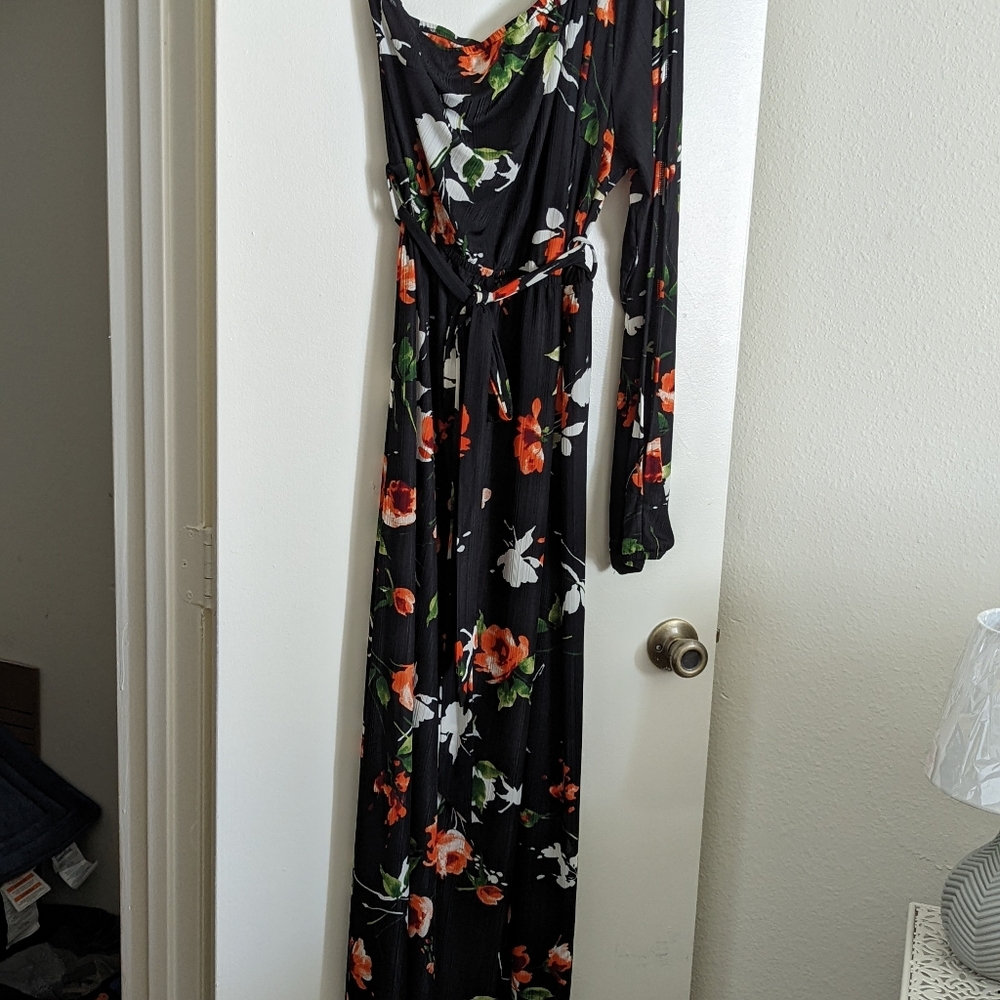 Off the Shoulder Floral Maxi Dress